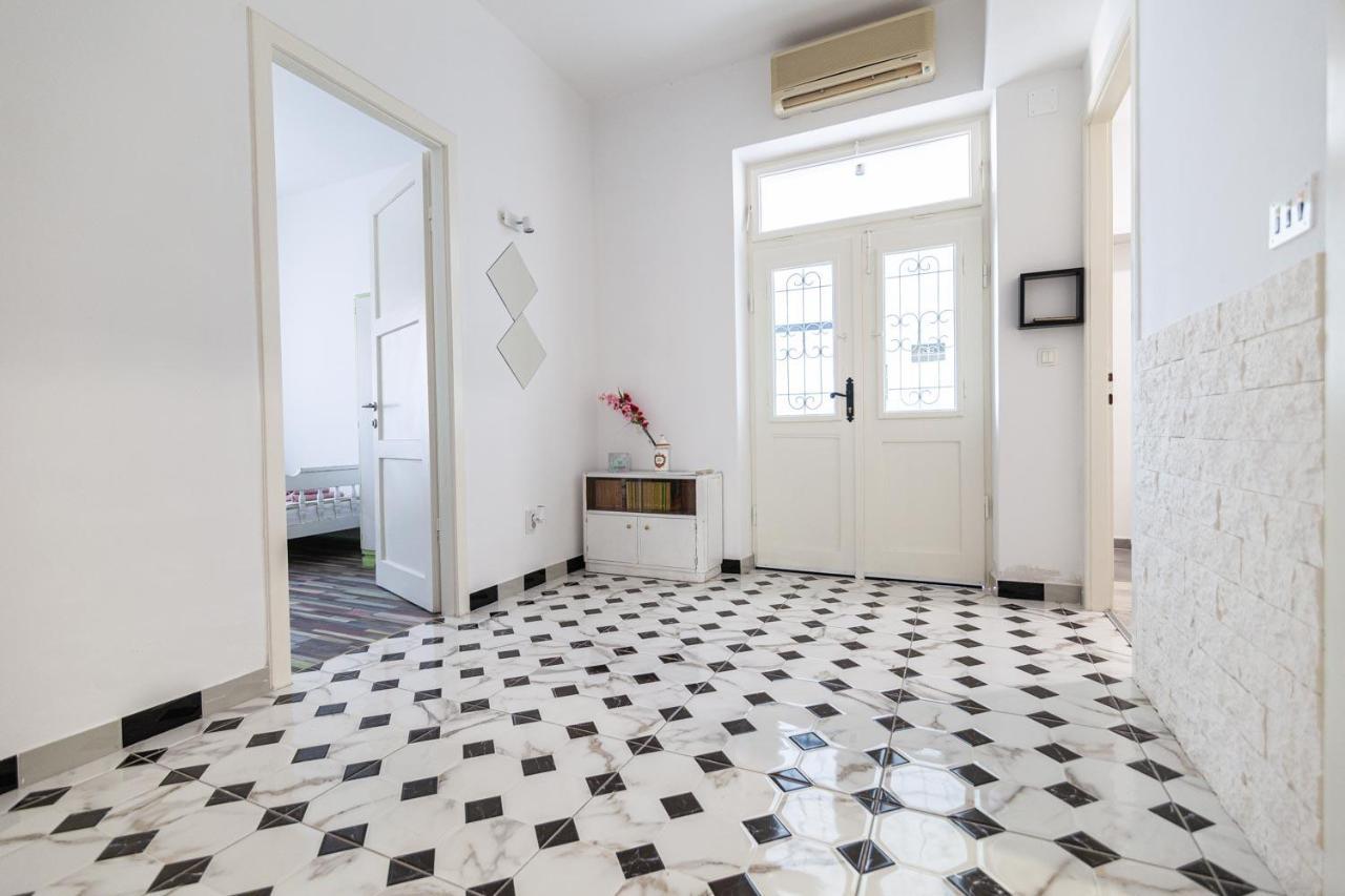시베니크 Andriana House 빌라 외부 사진