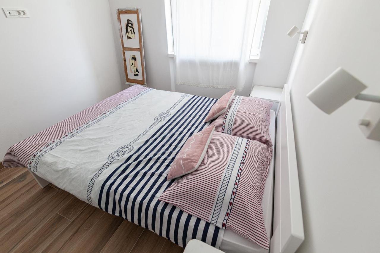 시베니크 Andriana House 빌라 외부 사진