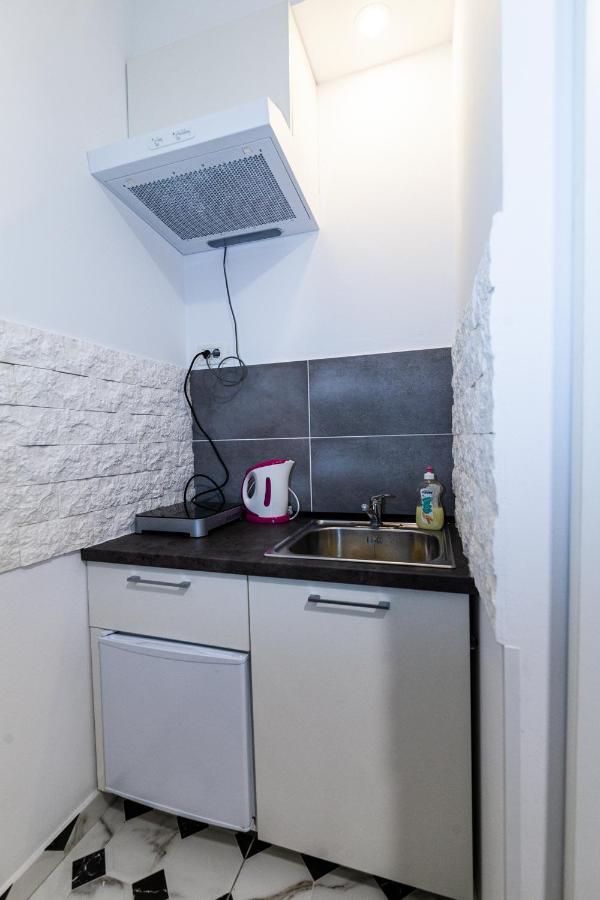 시베니크 Andriana House 빌라 외부 사진