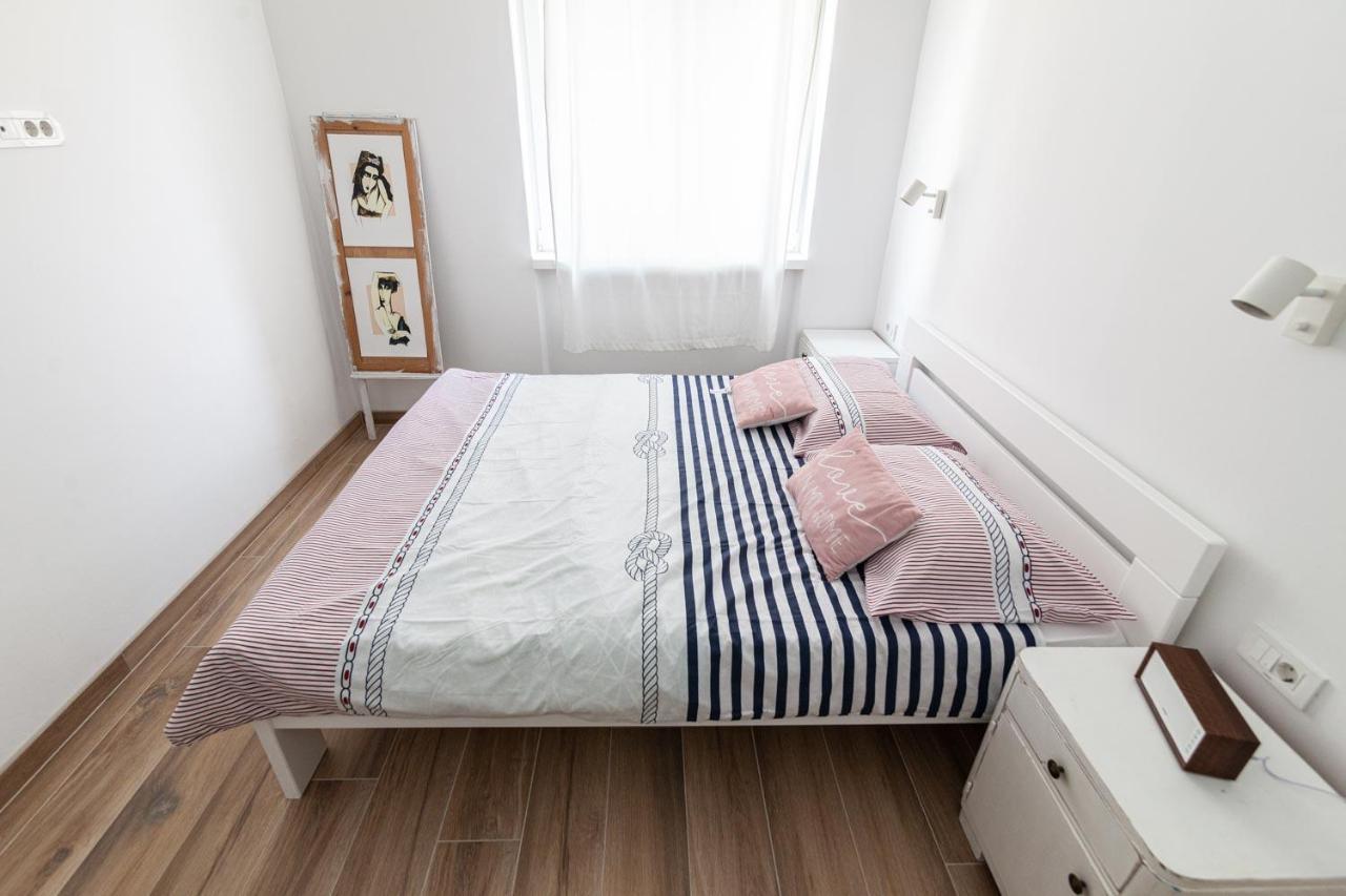 시베니크 Andriana House 빌라 외부 사진